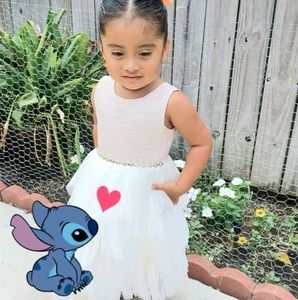 Meet your Posher, Alejandra